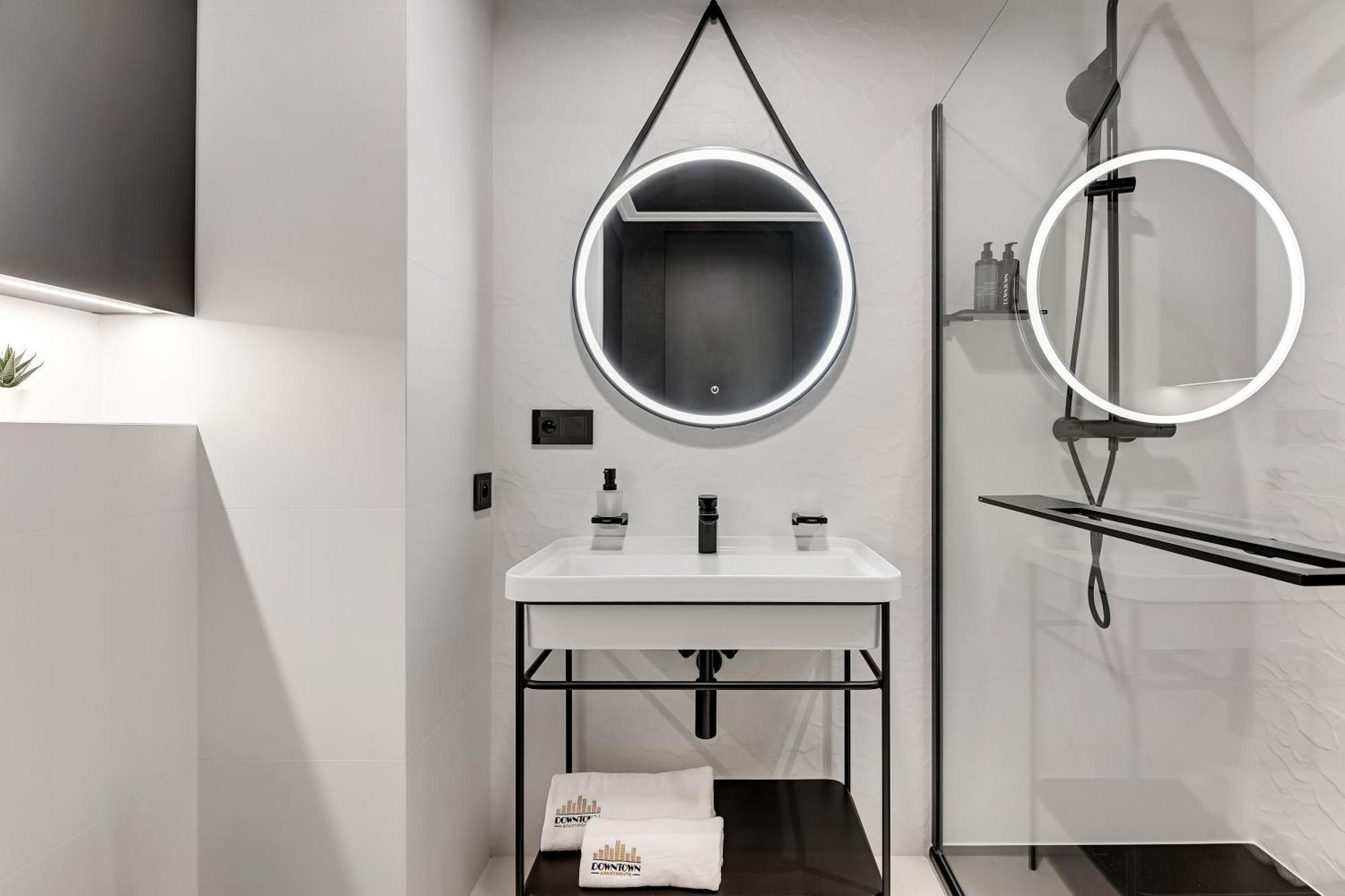 Chlebova - Riverside View Terrace, Free Parking, Gym & Kidsplay By Downtown Apartments Γκντανσκ Δωμάτιο φωτογραφία